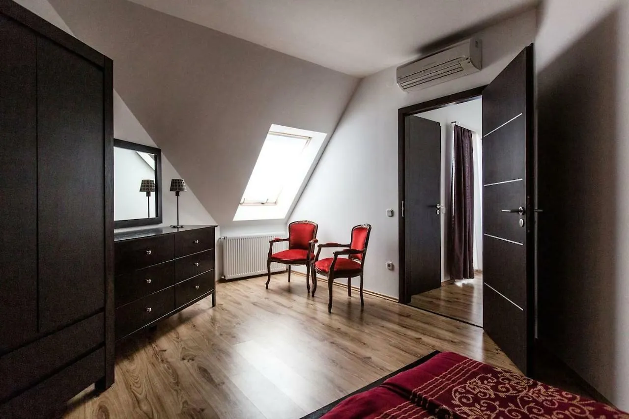 Szondi Duplex Apartment Budapest